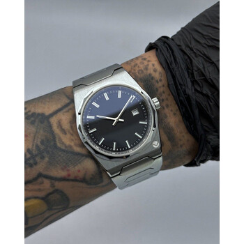 Custom Seiko Mod • No Logo Black VC 222 Quartz• 37mm
